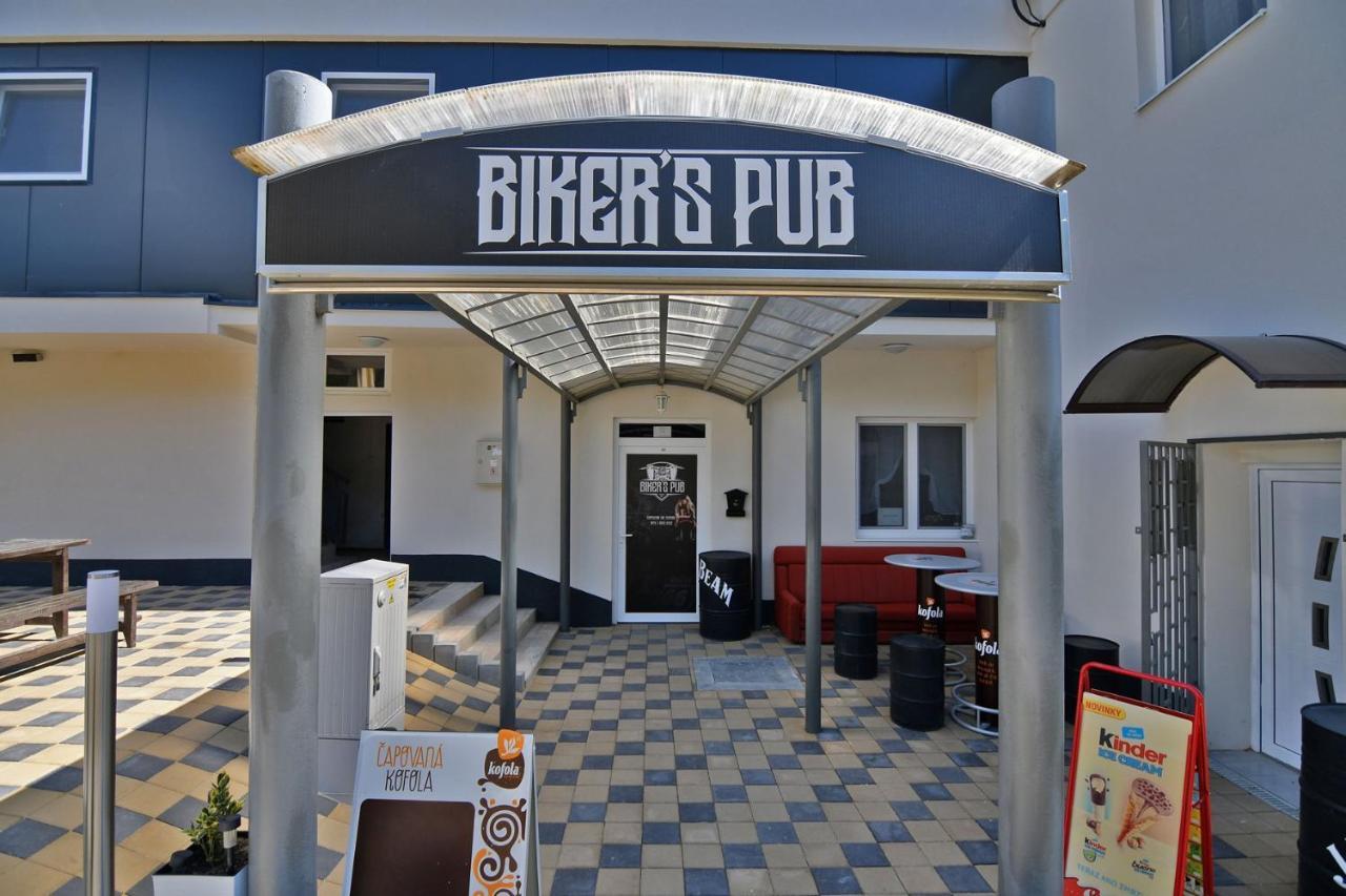 Penzion BIKER'S Kaluža Exterior foto