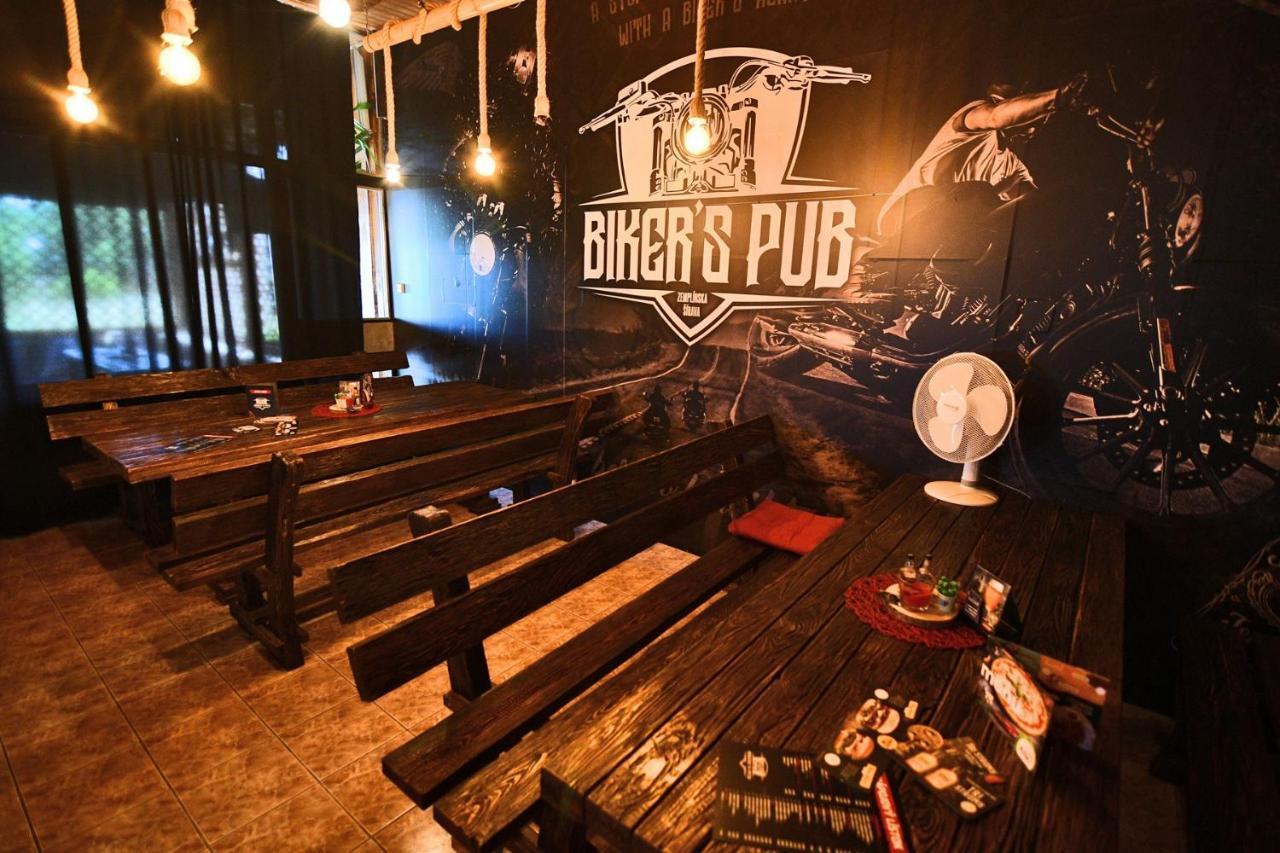 Penzion BIKER'S Kaluža Exterior foto